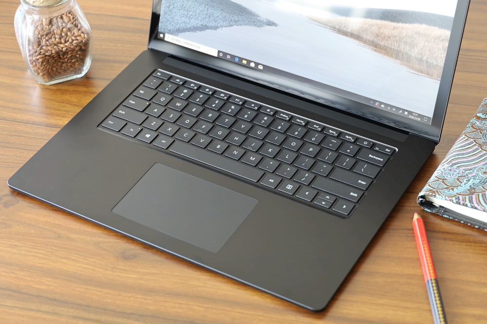 Surface Laptop 3 商用版体验_性价比高的笔记本电脑排行榜