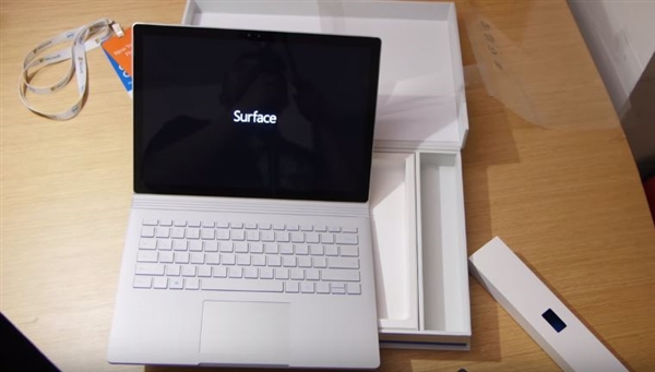 黑科技大爆发 微软Surface Book开箱图赏
