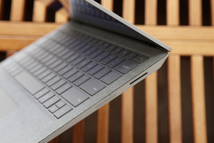 颠覆传统轻薄本概念！微软 Surface Laptop 评测