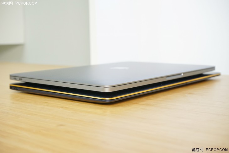 轻薄本力作 华硕灵耀3 Deluxe对比MacBook Pro