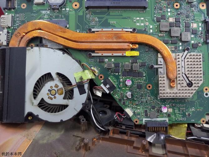 华硕K550J笔记本拆机清灰和更换光驱位硬盘架流程