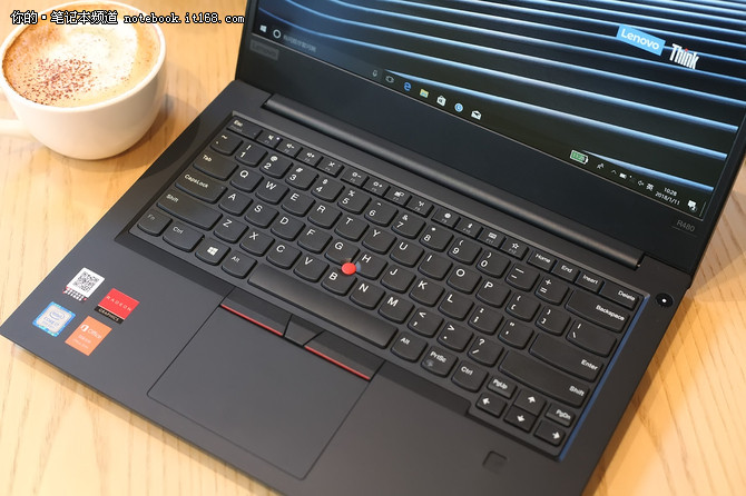 联想为企业推出可定制化ThinkPad R480
