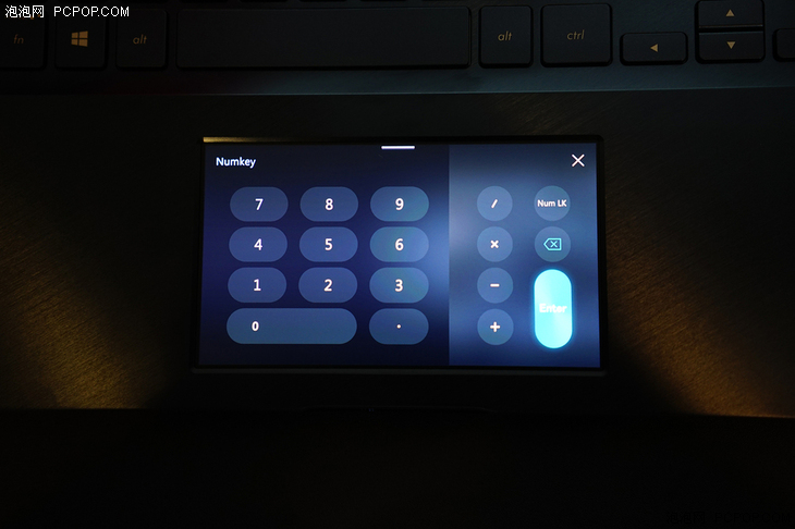 比语音更实用，比TouchBar更靠谱，华硕ScreenPad解析