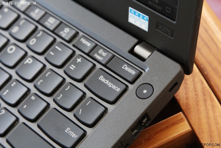 又一次以不变应万变的升级 ThinkPad X270商务本评测