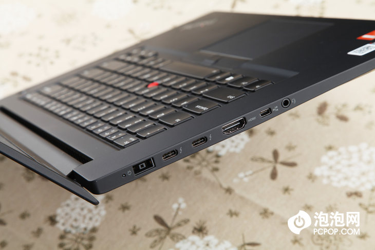 小黑的新纪元！ThinkPad X1 Extreme隐士商务本评测