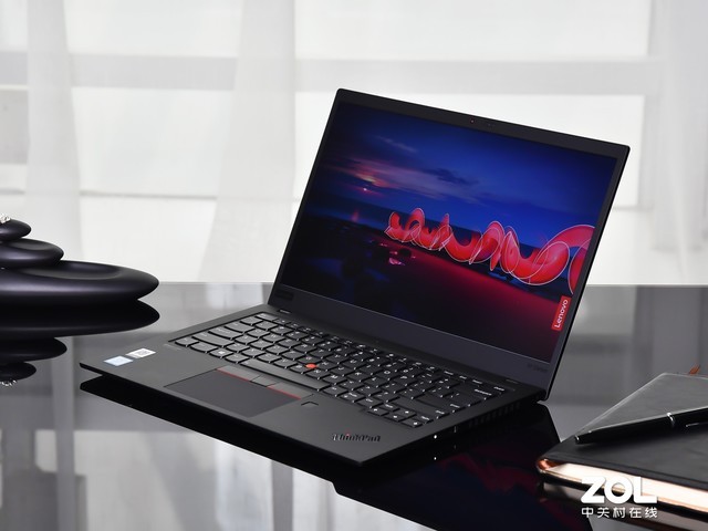 现代商务PC旗舰 ThinkPad X1 Carbon 2019评测 