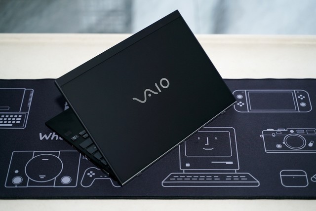 “全接口+小尺寸”笔电最强音2020 款 VAIO SX12首测 