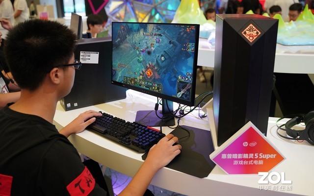 亮相ChinaJoy 惠普暗影精灵5 Super游戏台式电脑速评