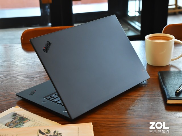 无与伦比的色彩 ThinkPad X1 隐士 2019评测